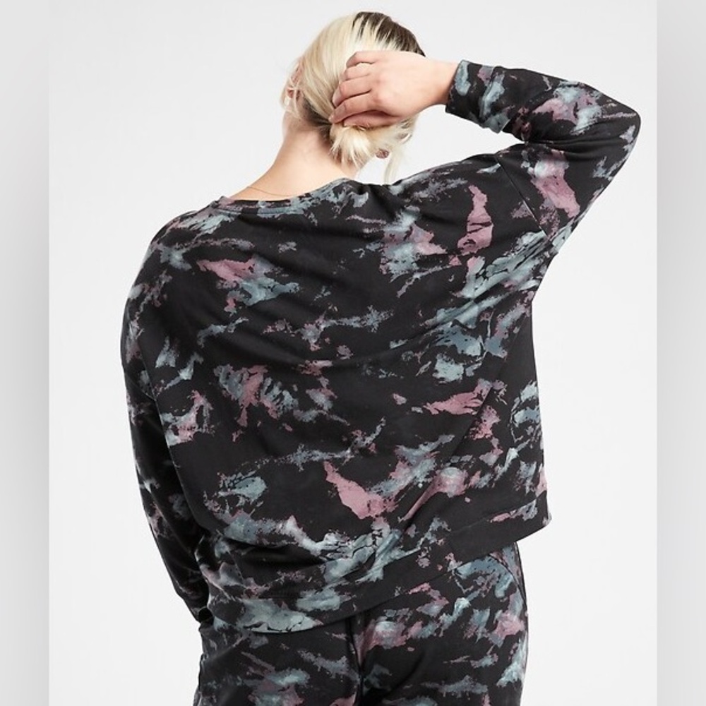 Balance pullover - Picture 2 of 2